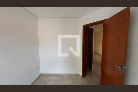 Quarto 1 de apartamento à venda com 2 quartos, 46m² em Jardim Santo Antônio, Santo André