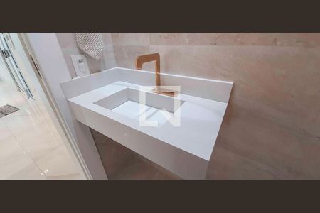 Casa para alugar com 3 quartos, 340m² em Umuarama, Osasco