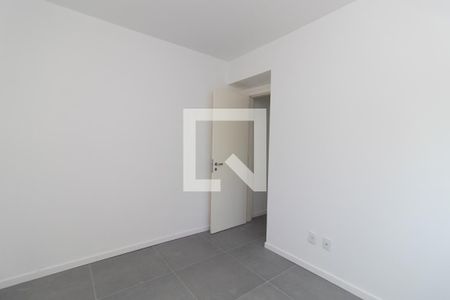 Quarto 2 de apartamento para alugar com 2 quartos, 48m² em Cavalhada, Porto Alegre
