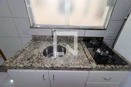 Quarto e Cozinha de kitnet/studio para alugar com 1 quarto, 20m² em Vila Sao Pedro, Santo André