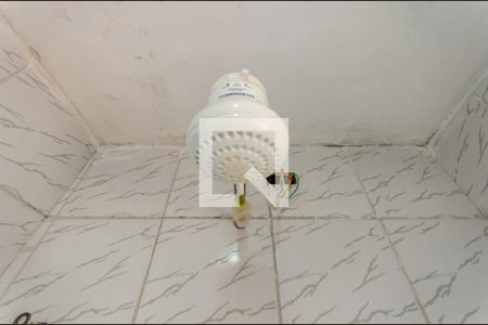 Banheiro de casa para alugar com 2 quartos, 50m² em Vila Pereira Cerca, São Paulo