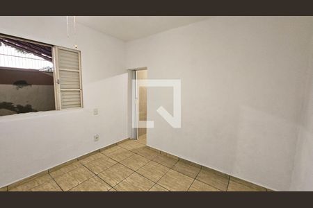 Casa à venda com 2 quartos, 76m² em Jardim Danubio, Jundiaí