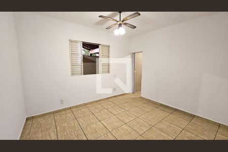 Casa à venda com 2 quartos, 76m² em Jardim Danubio, Jundiaí