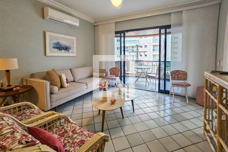 Sala de apartamento para alugar com 2 quartos, 110m² em Balneario Guarujá, Guarujá