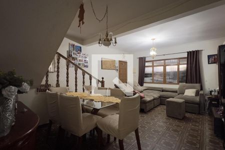 Sala de casa à venda com 4 quartos, 296m² em Jardim Santa Mena, Guarulhos