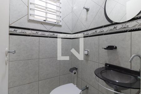 Lavabo de casa à venda com 3 quartos, 120m² em Jardim Patente Novo, São Paulo