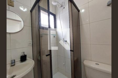 Banheiro de apartamento à venda com 1 quarto, 51m² em Jardim Umuarama, São Paulo