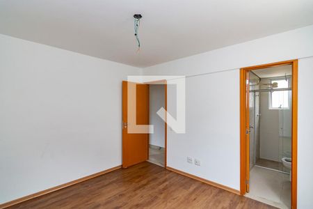 Suíte de apartamento à venda com 2 quartos, 156m² em Prado, Belo Horizonte