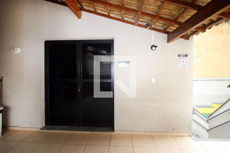Apartamento à venda com 43m², 2 quartos e sem vagaÁrea comum - Salão de festas