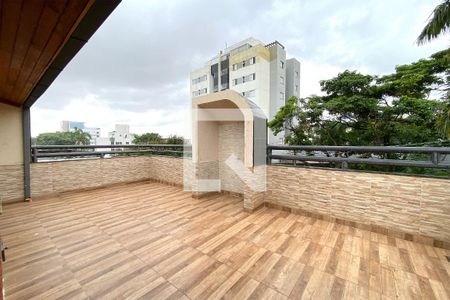 Cobertura de apartamento à venda com 4 quartos, 160m² em Indaiá, Belo Horizonte