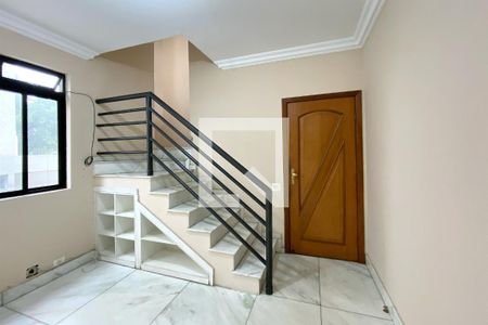 Escadas de apartamento à venda com 4 quartos, 160m² em Indaiá, Belo Horizonte