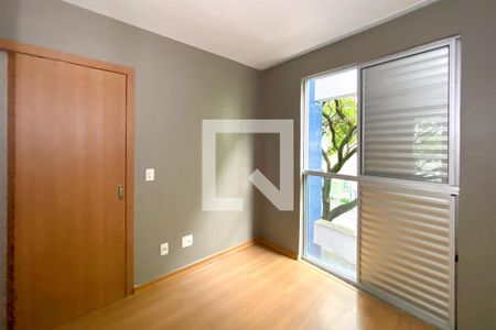 Suite 1 de apartamento para alugar com 2 quartos, 70m² em Santo Antônio, Belo Horizonte