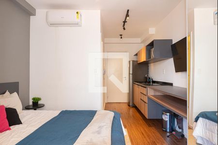 Quarto de kitnet/studio para alugar com 1 quarto, 24m² em Consolação, São Paulo