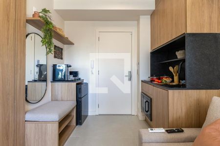 Cozinha de kitnet/studio para alugar com 1 quarto, 24m² em Vila Nova Conceição, São Paulo