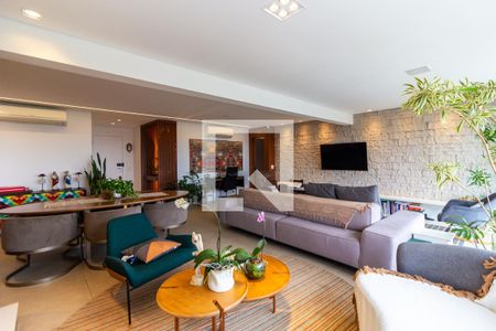 Sala de apartamento à venda com 3 quartos, 145m² em Vila Madalena, São Paulo