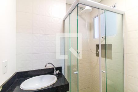 Banheiro de kitnet/studio para alugar com 1 quarto, 25m² em Cidade Antônio Estêvão de Carvalho, São Paulo