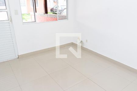 Sala de casa de condomínio para alugar com 2 quartos, 55m² em Campo Grande, Rio de Janeiro