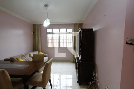 Sala de apartamento para alugar com 3 quartos, 121m² em Padre Eustáquio, Belo Horizonte