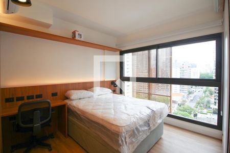 Suíte/Cozinha de kitnet/studio à venda com 1 quarto, 21m² em Indianópolis, São Paulo