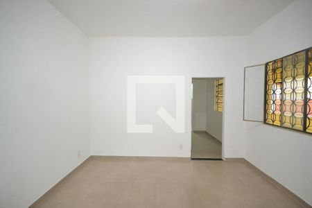 Sala de casa para alugar com 1 quarto, 60m² em Três Corações, Nova Iguaçu