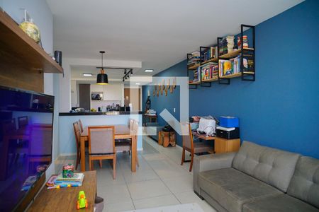 Sala  de apartamento à venda com 2 quartos, 98m² em Piratininga, Niterói