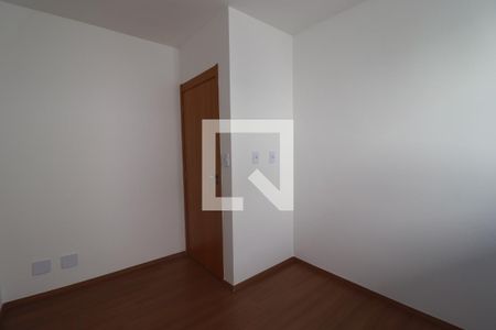 Quarto 2 de apartamento para alugar com 2 quartos, 54m² em Parque Residencial Candido Portinari, Ribeirão Preto
