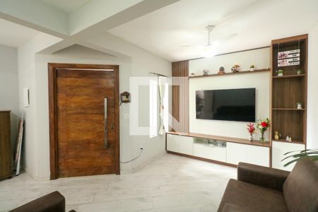 Sala de casa à venda com 4 quartos, 200m² em Eldorado, Diadema