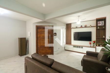Sala de casa à venda com 4 quartos, 200m² em Eldorado, Diadema