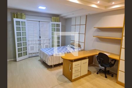 Casa de Condomínio para alugar com 4 quartos, 333m² em Alphaville, Santana de Parnaíba