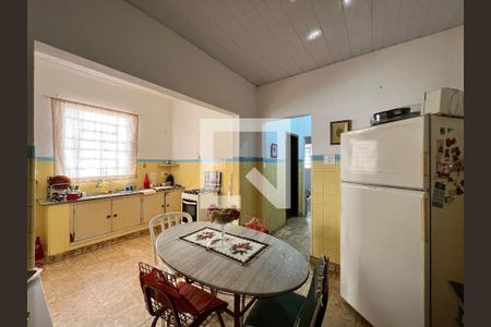 Cozinha de casa à venda com 3 quartos, 301m² em Cambuí, Campinas