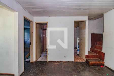 Sala de casa à venda com 3 quartos, 160m² em Costa E Silva, Porto Alegre