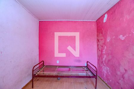 Quarto 2 de casa à venda com 3 quartos, 160m² em Costa E Silva, Porto Alegre