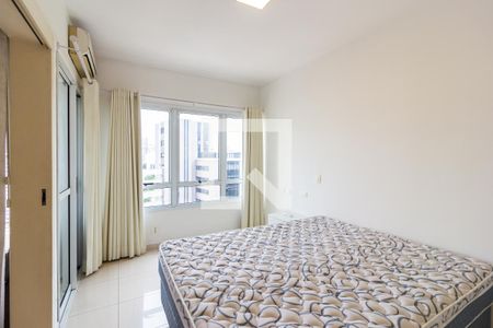 Suíte 1 de apartamento para alugar com 2 quartos, 63m² em Pinheiros, São Paulo