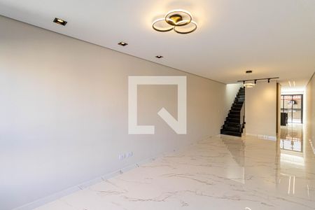 Casa à venda com 3 quartos, 150m² em Vila Salete, São Paulo