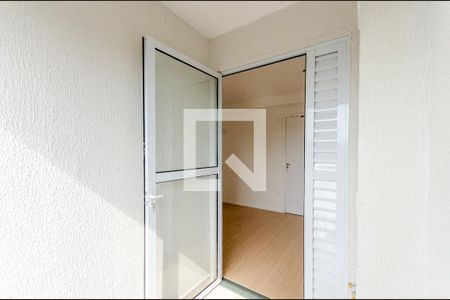 Sala - Varanda de apartamento para alugar com 2 quartos, 28m² em Jardim Jaragua (sao Domingos), São Paulo