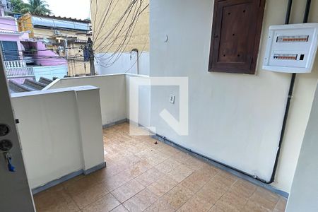 Varanda de casa para alugar com 4 quartos, 288m² em Jardim Vinte E Cinco de Agosto, Duque de Caxias