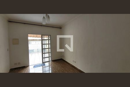 Casa para alugar com 2 quartos, 125m² em Jardim Paineira, Itaquaquecetuba