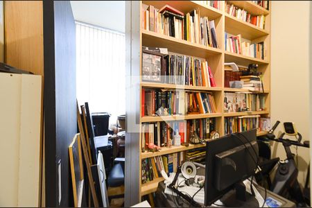 Quarto 1 de apartamento à venda com 4 quartos, 115m² em Santo Antônio, Belo Horizonte