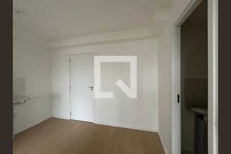 Sala e Cozinha de apartamento para alugar com 1 quarto, 29m² em Jardim Jaragua (sao Domingos), São Paulo