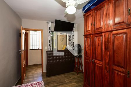 Quarto 1 de casa à venda com 3 quartos, 224m² em Jardim Maria Rosa, Taboão da Serra