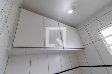 Lavabo de apartamento à venda com 2 quartos, 102m² em Jardim Nova Europa, Campinas