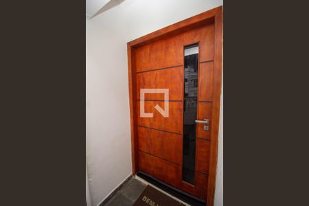 Hall de entrada de casa à venda com 3 quartos, 135m² em Piqueri, São Paulo