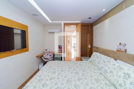Quarto de casa à venda com 3 quartos, 397m² em Chácara Mafalda, São Paulo