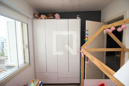 Quarto 2 de apartamento à venda com 2 quartos, 57m² em Santana, Porto Alegre