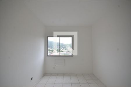 Quarto 1 de apartamento para alugar com 2 quartos, 72m² em Praça Seca, Rio de Janeiro