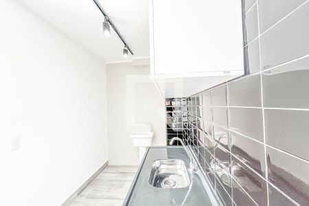 Cozinha e Área de Serviço de apartamento para alugar com 2 quartos, 34m² em Água Branca, São Paulo