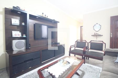 Casa à venda com 3 quartos, 159m² em Cupecê, São Paulo