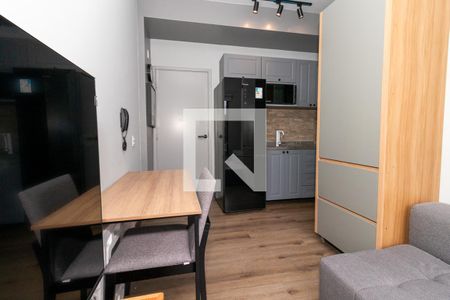 Sala de apartamento para alugar com 1 quarto, 27m² em Perdizes, São Paulo