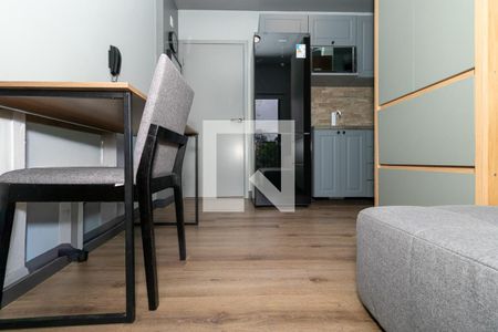 Sala de apartamento para alugar com 1 quarto, 27m² em Perdizes, São Paulo