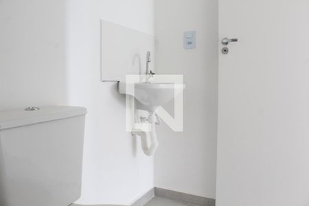 Banheiro da Suíte de apartamento para alugar com 1 quarto, 60m² em Jardim Belizário, Cotia